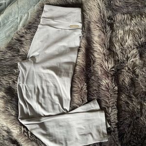 COPY - Whitney Simmons x gymshark